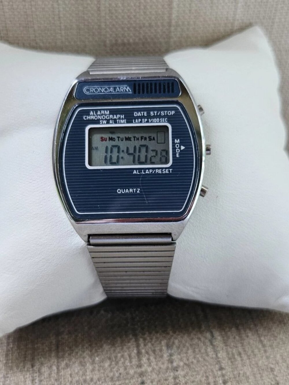 Vintage Cronoalarm Men Digital Wristwatch Silver Tone Metal Band Watch